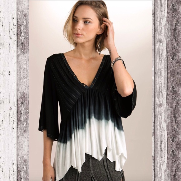 Tops - Soft Eyelet Detailed Dip Dyed Top Pointed Hem!